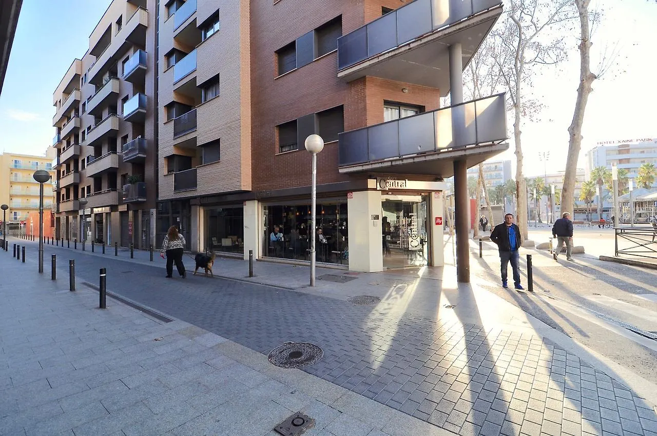 Apartments Diamond House - Lloretholiday - Granada  Lloret de Mar